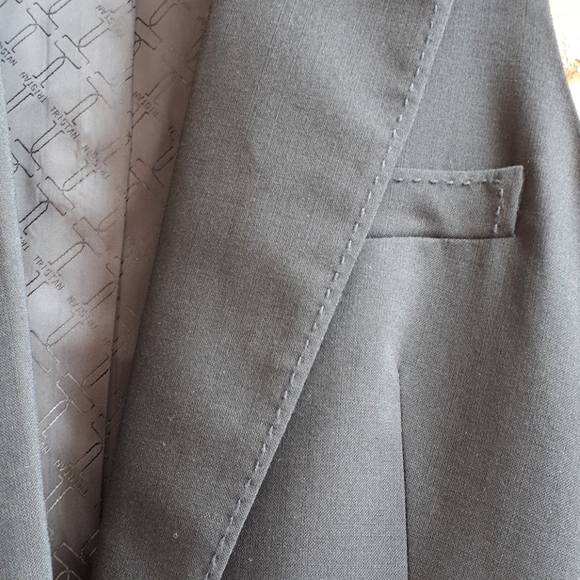 Tristan Stretch Wool Vest - Picture 3 of 10